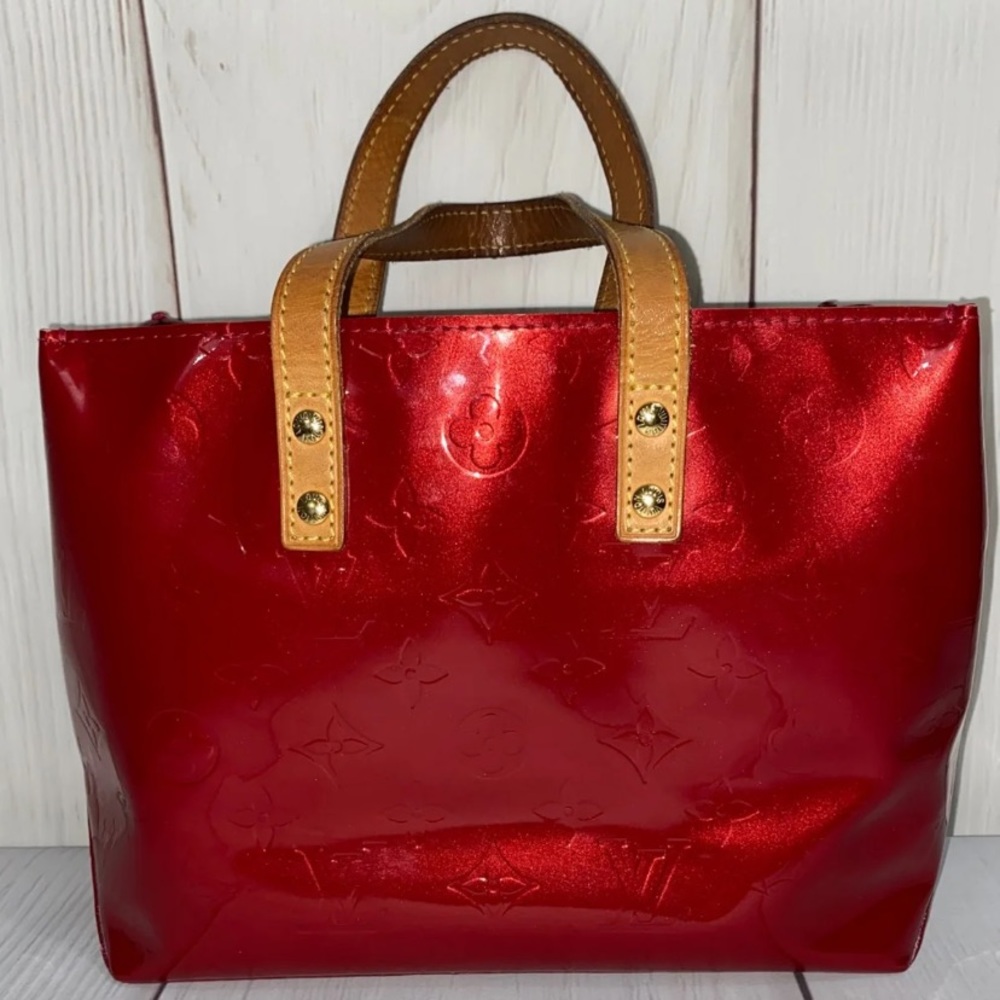 SOLD Louis Vuitton Vernic Reade PM
